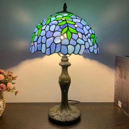 Tiffany Style Table Lamp...